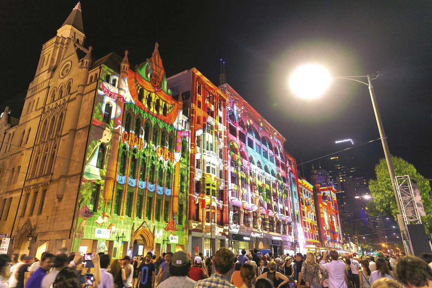 White Night Reimagined Lights Up Three Of Melbourne S Iconic
