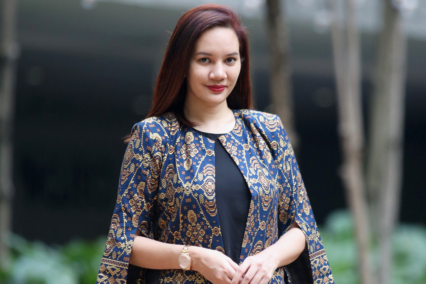 Sridewi Batik Fashions Modern Workwear From Traditional Fabrics Options The Edge