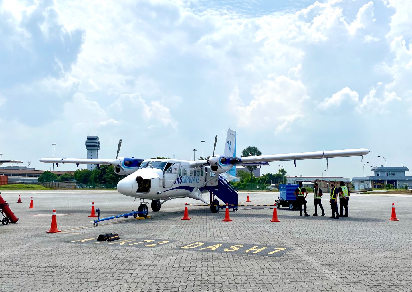 Flight to tioman