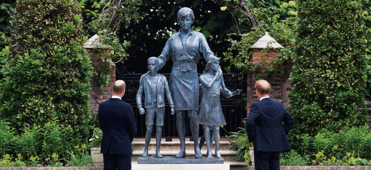 The significance of the Princess Diana sculpture in these turbulent